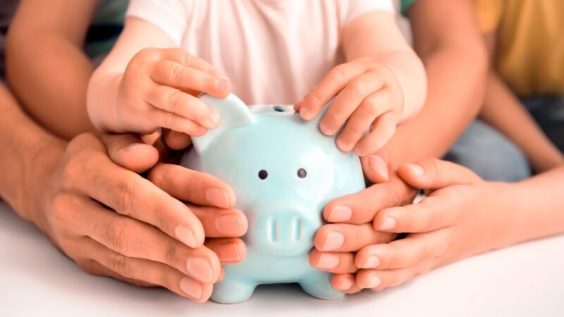 Gobierno ecuatoriano emite reglamento para aplicación de la Ley de Economía Familiar