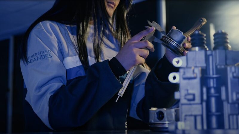 Uniandes es la número uno en crecimiento científico