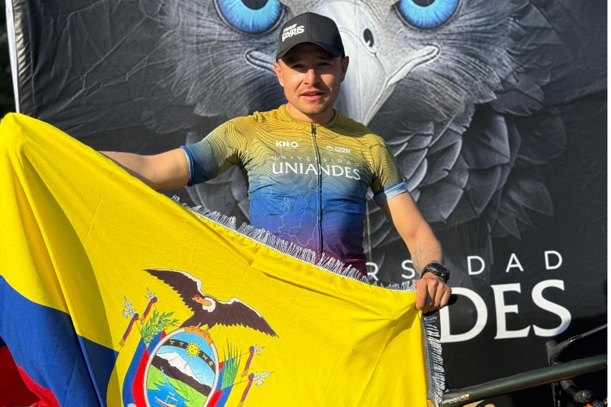 Bernardo Vintimilla conquistó la E35 en bicicleta