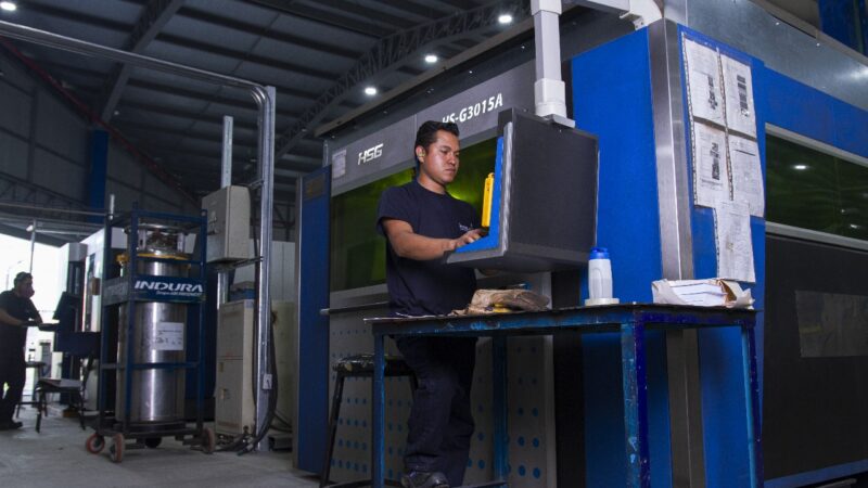 INSELEC impulsa la modernización industrial del Ecuador