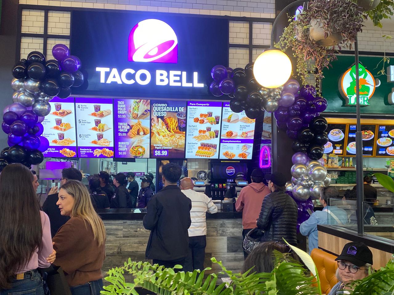 Taco Bell abrió su primer local en el CCI y habrá dos más