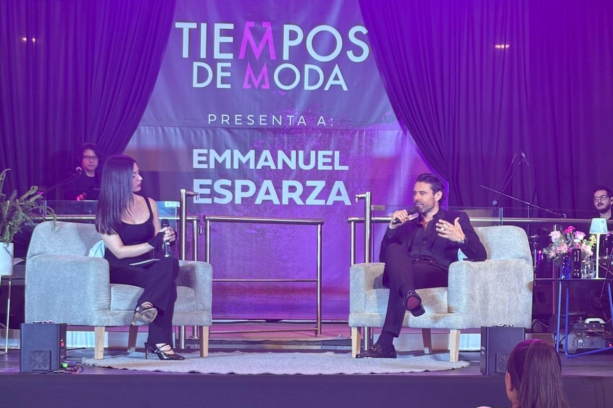 Emmanuel Esparza cautivó al público en un encuentro cercano