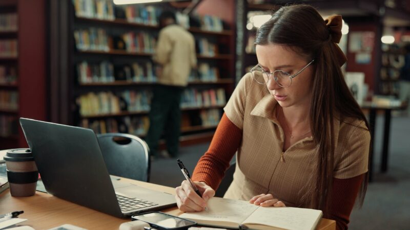 Universidad Nebrija entregará 150 becas para maestrías