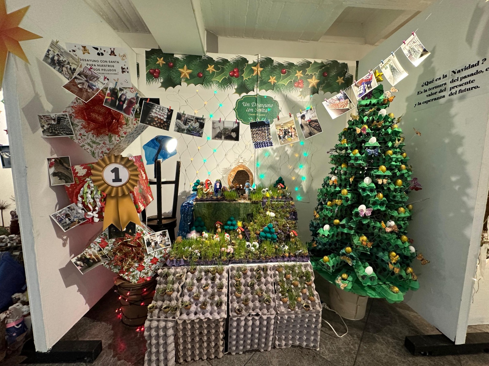 La PUCE celebra la Navidad con una exposición de pesebres