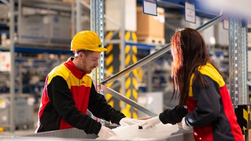 DHL impulsa el empleo y capacitación de jovenes en Ecuador