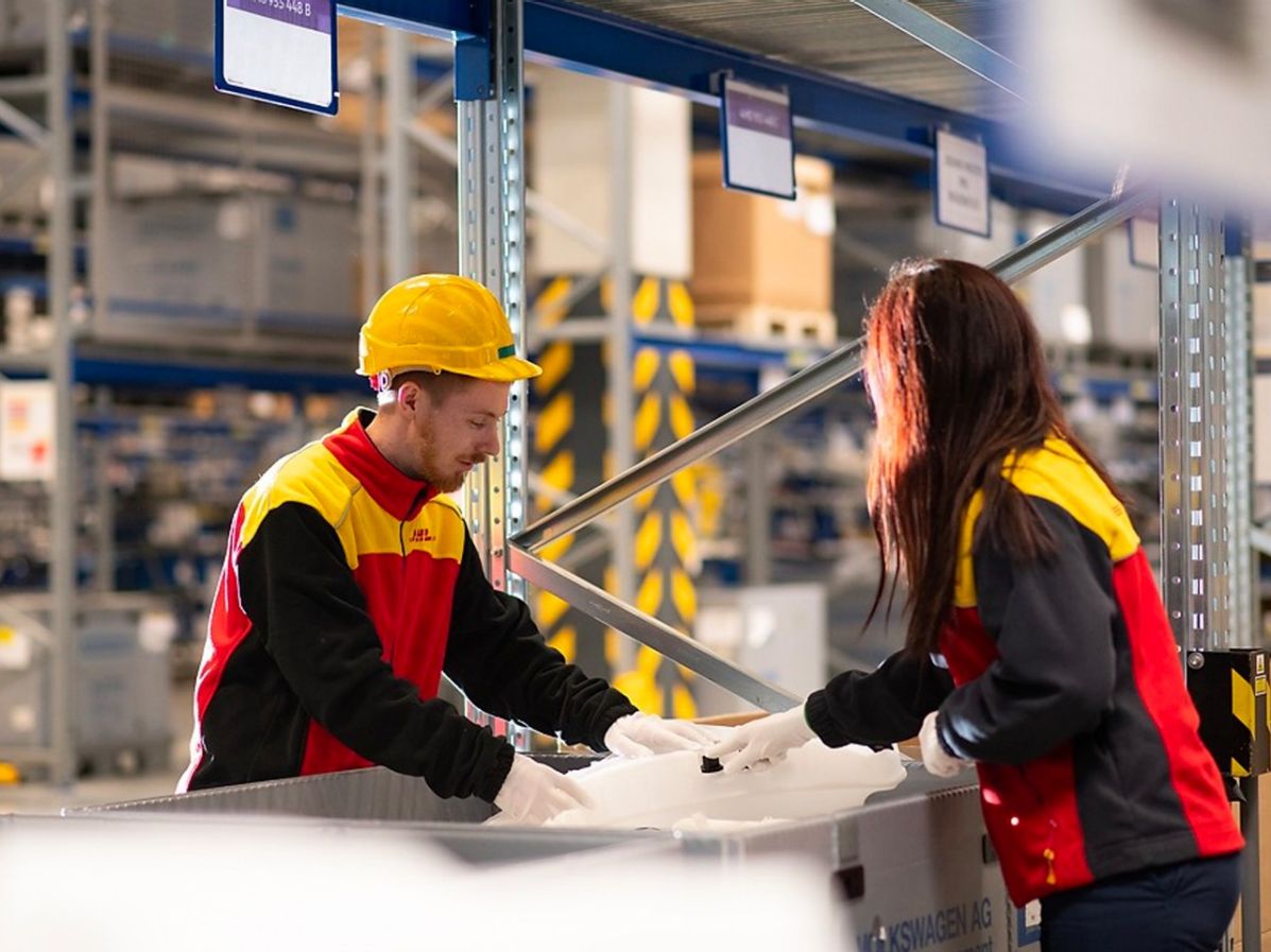 DHL impulsa el empleo y capacitación de jovenes en Ecuador
