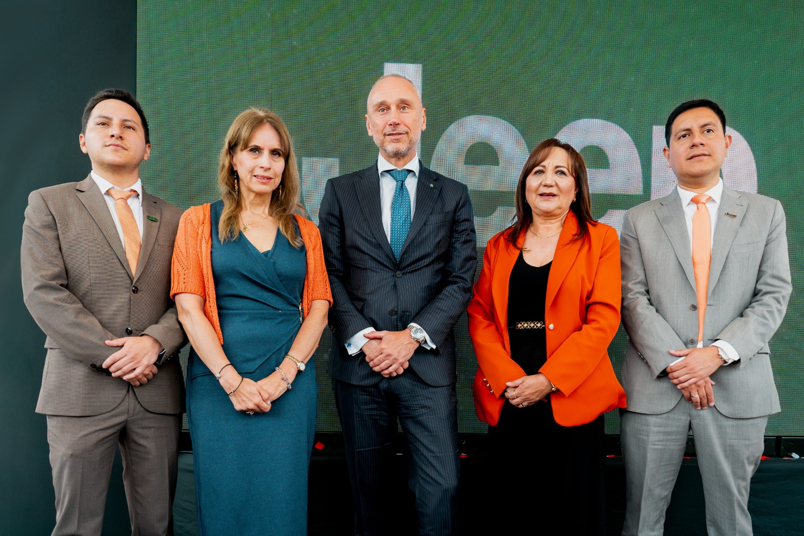 Corporación Maresa impulsa la movilidad híbrida con el FIAT 600 y el Jeep Avenger