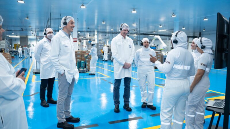 Nestlé Ecuador inauguró una nueva línea de producción automatizada