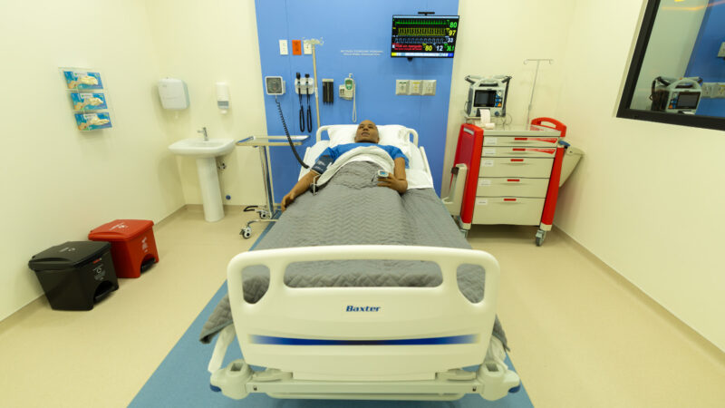 Se inaugura el Hospital de Simulación de la USFQ