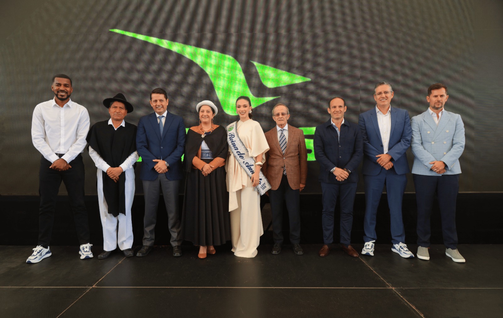 La marca ecuatoriana Venus lanza su nueva línea de running y fútbol